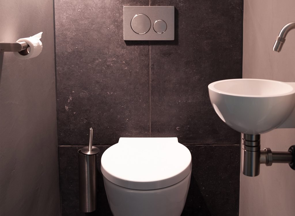 Luxe inbouw toilet renovatie