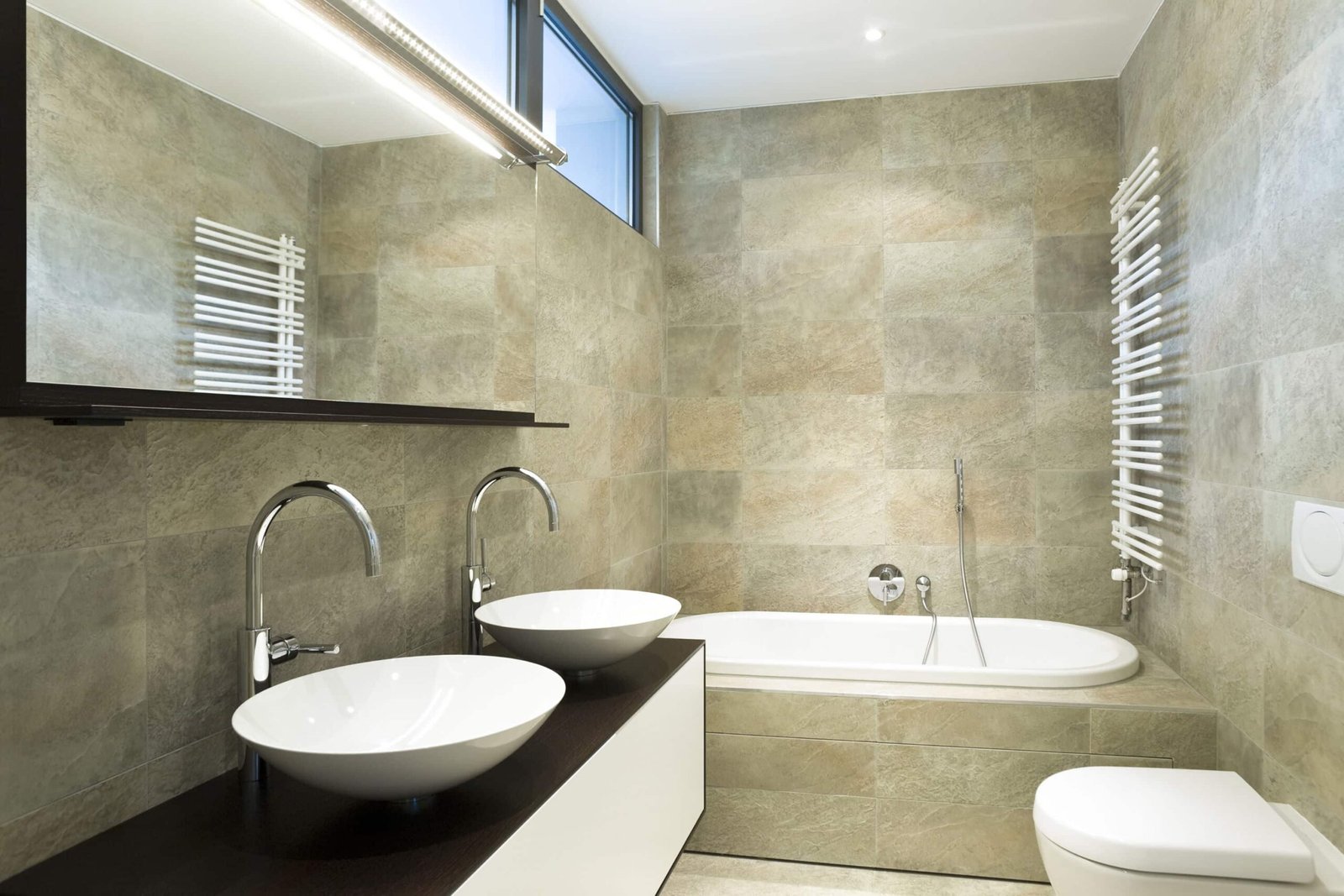 Kleine badkamer renovatie door Badkamer Totaal